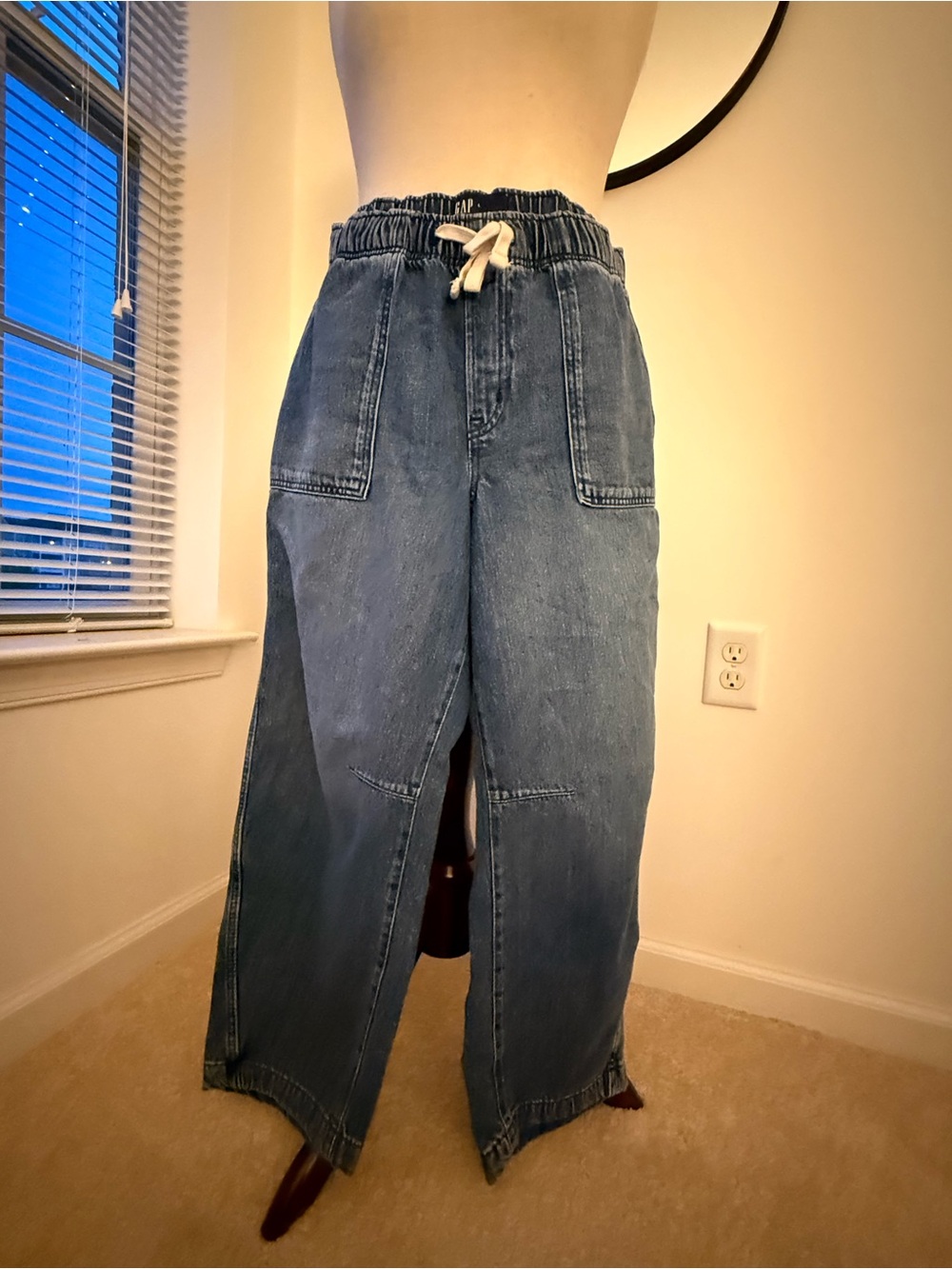 GAP Drawstring Denim Joggers in Blue with Cream Tie